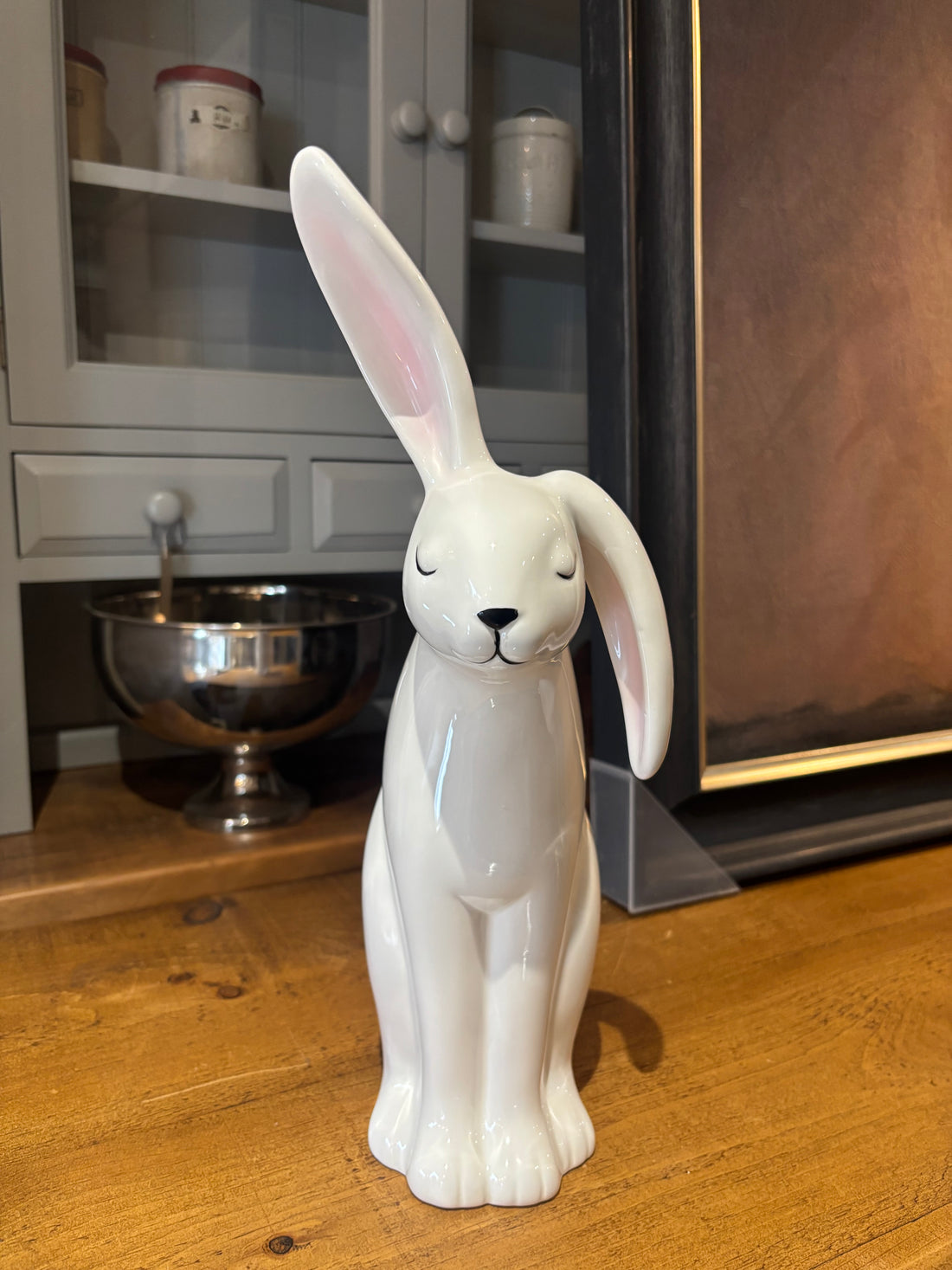 White Porcelain Bunny Ornament – 43cm Decorative Home Accessory