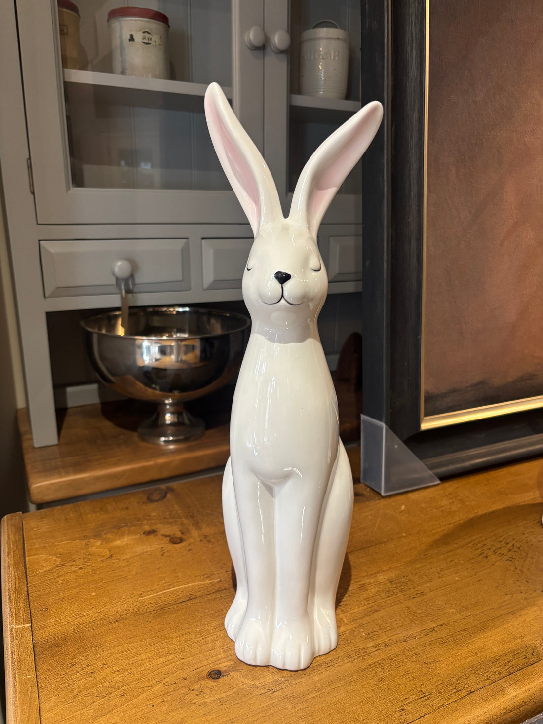 White Porcelain Bunny Ornament – 47cm Decorative Home Accessory