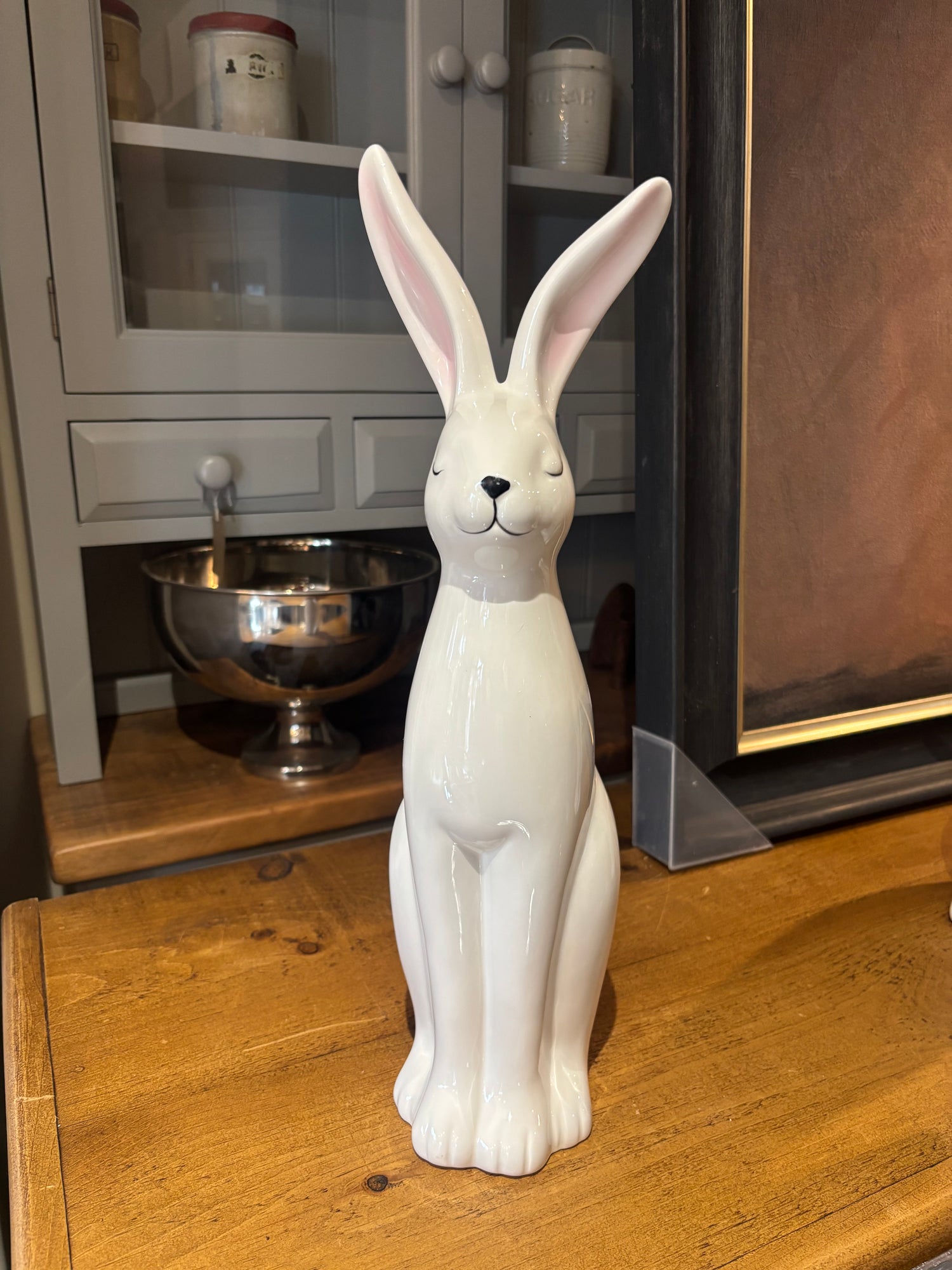 White Porcelain Bunny Ornament – 47cm Decorative Home Accessory