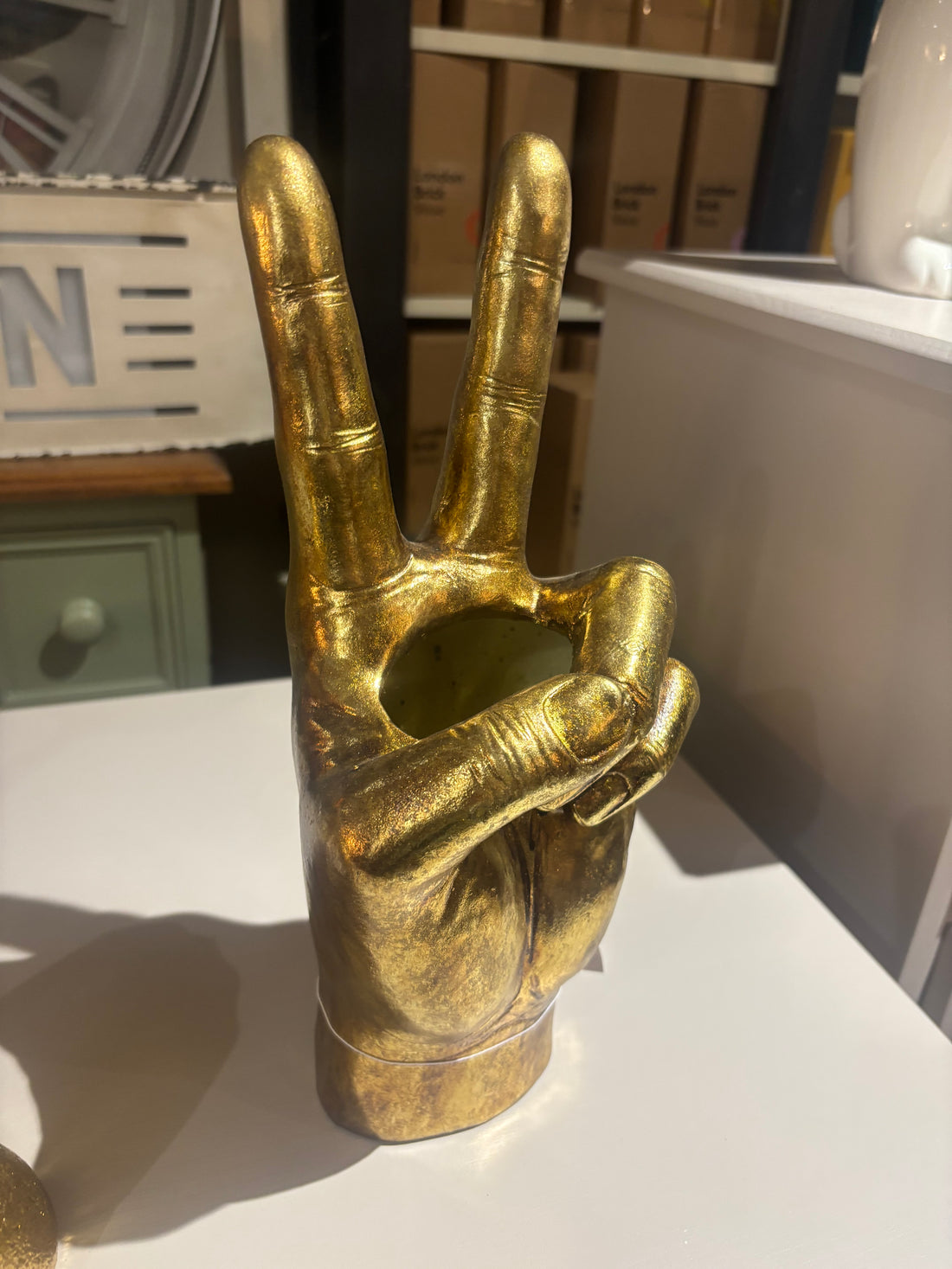 Gold Peace Hand Ornament – Decorative Sculpture H22cm